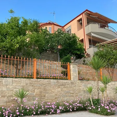 Manti * Skála Marión